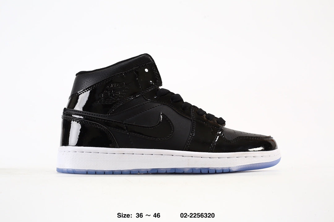 AIR JORDAN 1 MID SE "SPACE JAM" SNEAKERS