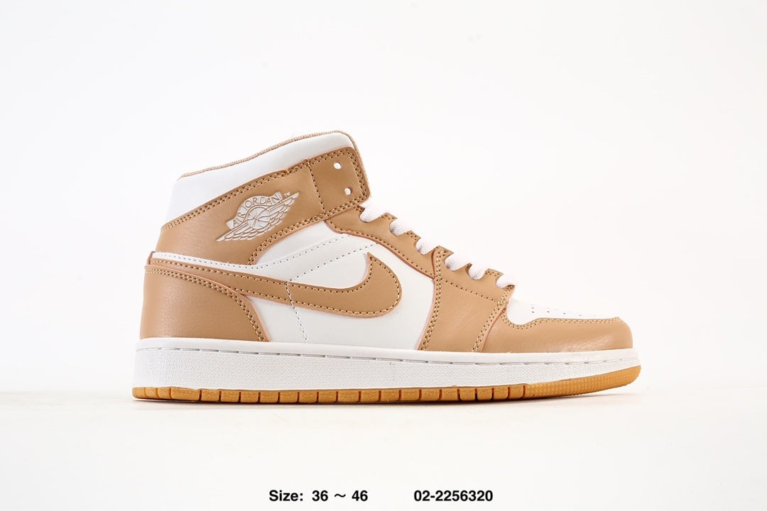 JORDAN AIR JORDAN 1 MID "TAN/GUM" SNEAKERS