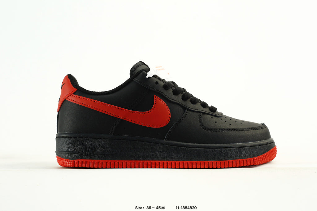 NIKE AIR FORCE 1 LOW '07 "BRED" SNEAKERS
