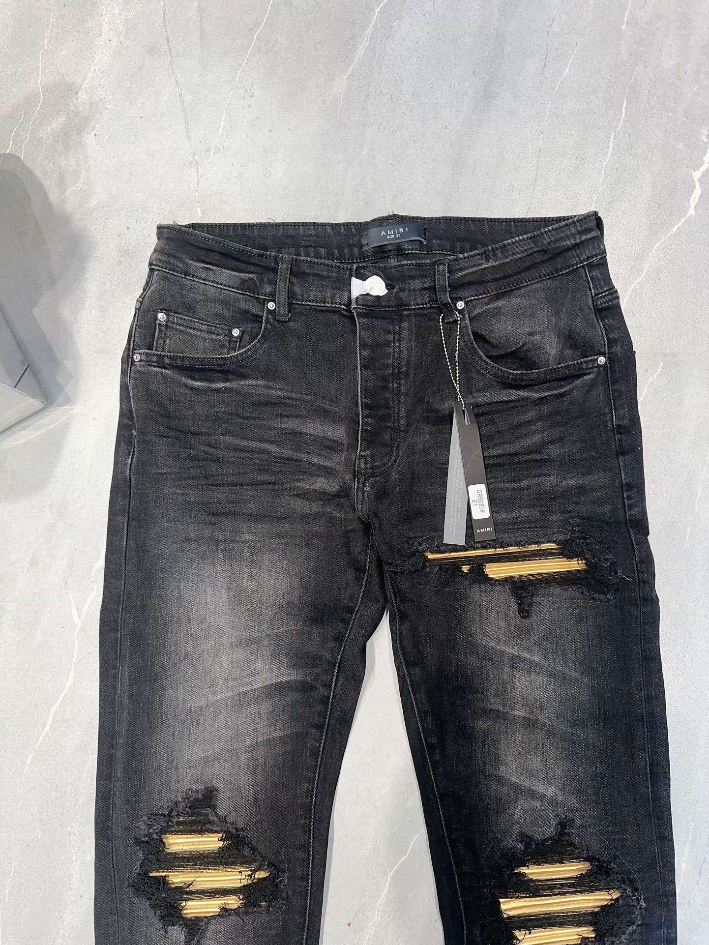 AMIRI MX1 JEANS