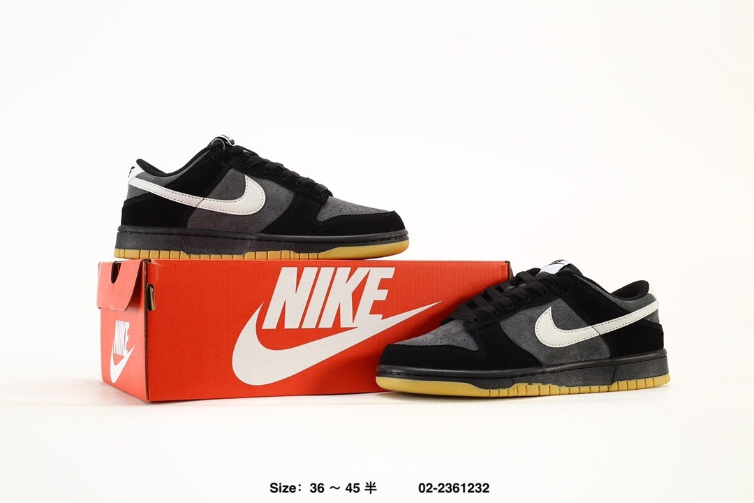 NIKE DUNK LOW SE "BLACK/GREY/GUM" SNEAKERS