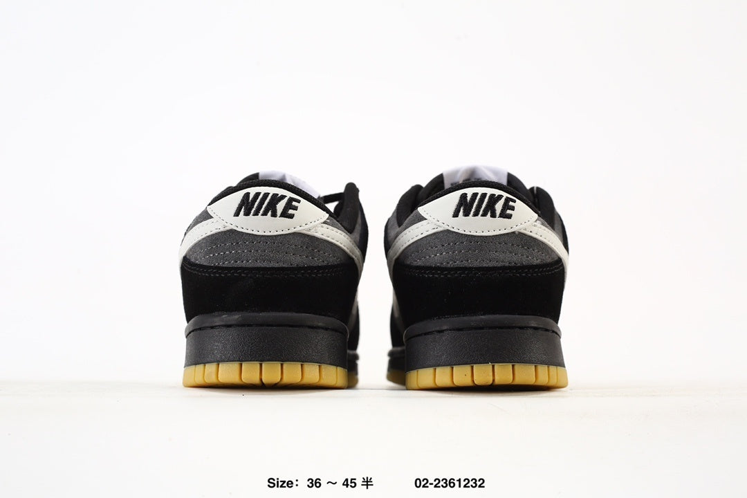 NIKE DUNK LOW SE "BLACK/GREY/GUM" SNEAKERS